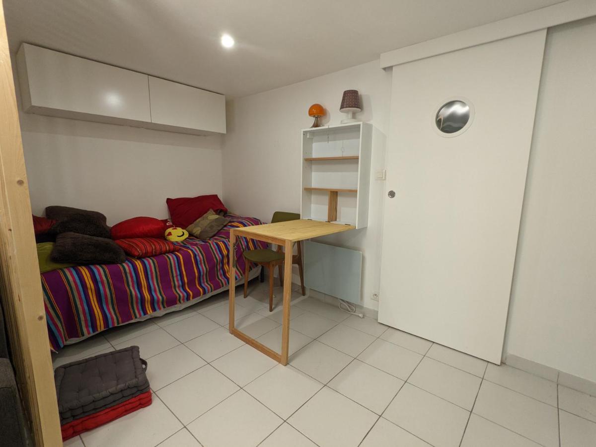 Studio Independant, Acces Piscine Apartment Le Castellet  Exterior photo
