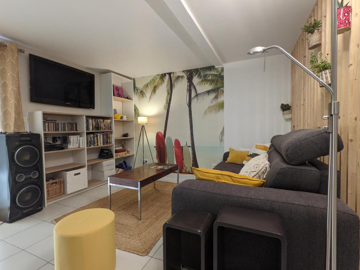 Studio Independant, Acces Piscine Apartment Le Castellet  Exterior photo
